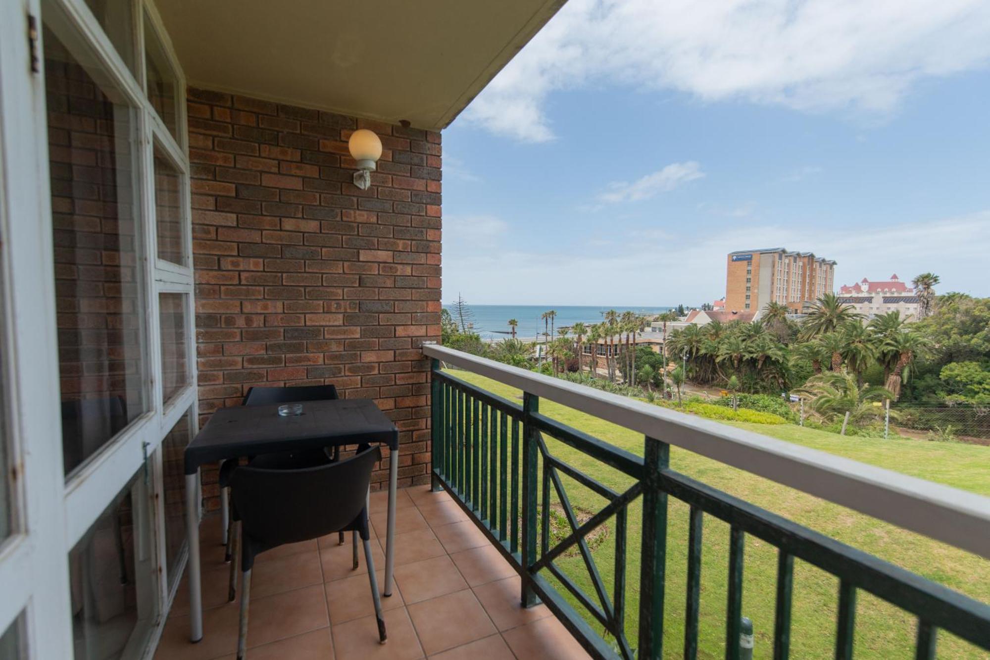 157 Brookes Hill Suites Near The Beach ポート・エリザベス エクステリア 写真