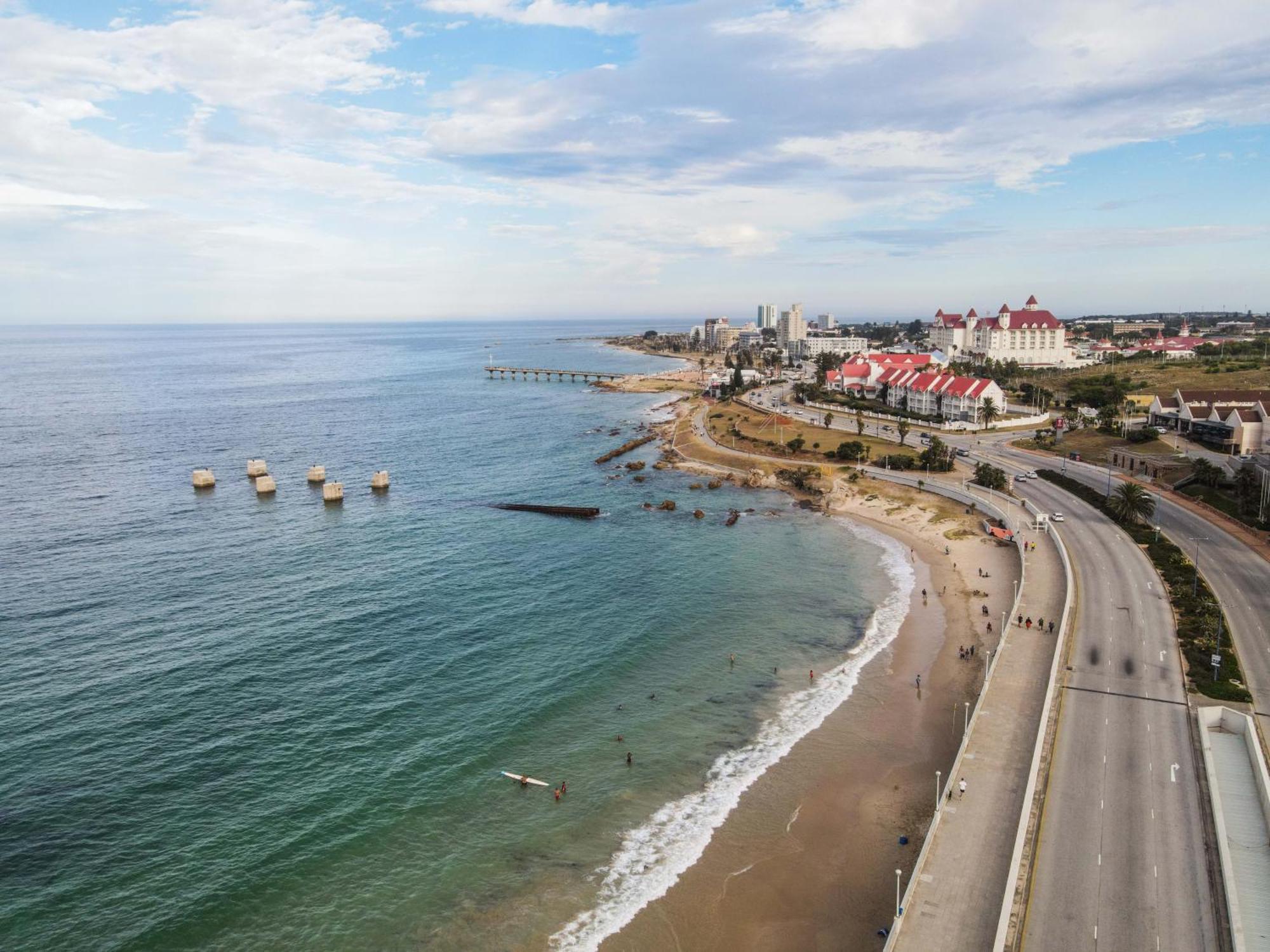 157 Brookes Hill Suites Near The Beach ポート・エリザベス エクステリア 写真